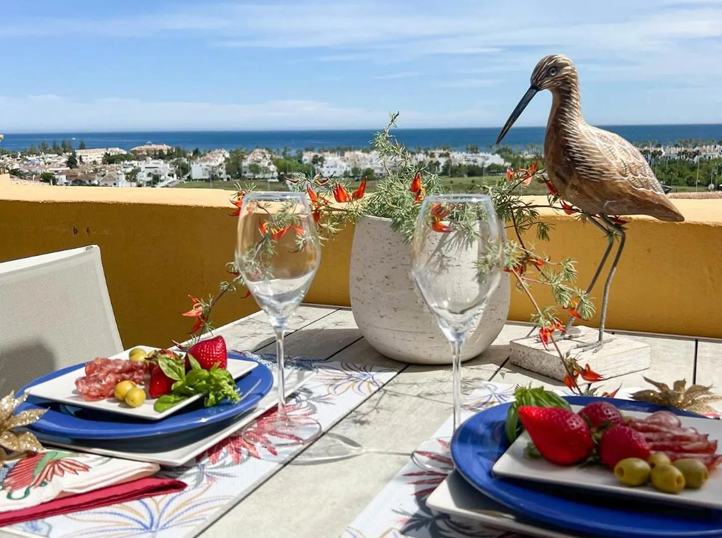62 - Penthouse In Los Almendros With Fantastic Vie Marbella